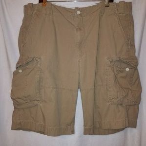 2/$20 Nautica Khaki Cargo Shorts 44 BG